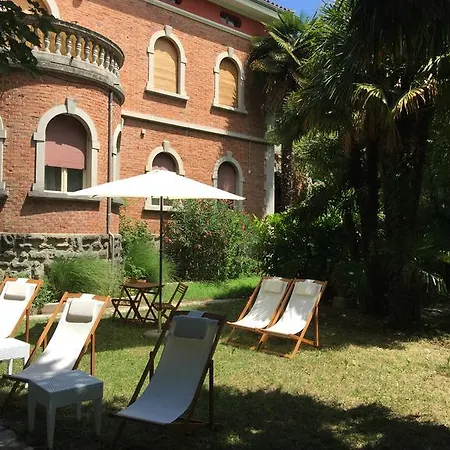 Center * 포르토로즈